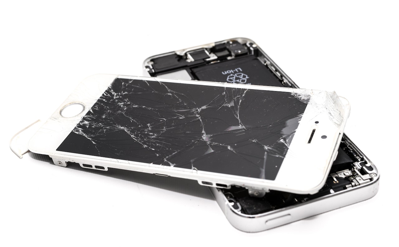 Kan Apple reparatie Tilburg jouw telefoon weer aan de praat krijgen?